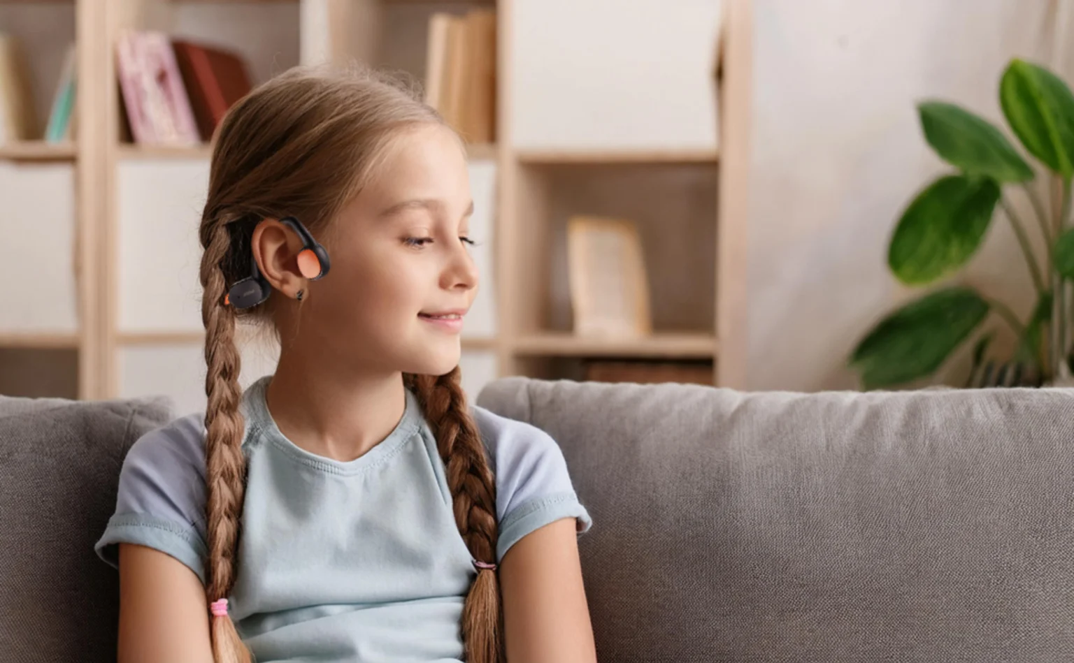 chica con auriculares
